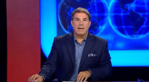 Rick Sánchez durante la emisión de su programa en Mira TV