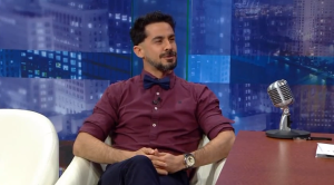 Roberto San Martín durante la entrevista con Alexis Valdés