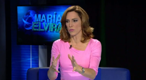 María Elvira durante la emisión de su programa en Mira TV