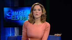 María Elvira durante la emisión de su programa en Mira TV