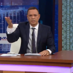 "El show de Alexis Valdés" se emite de lunes a viernes a las 9pm en Mira TV.