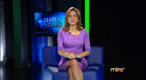 María Elvira presenta su programa en Mira TV, de lunes a viernes a las 9pm.