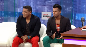 El dúo "Voz a voz" durante su intervención en "El show de Alexis Valdés"