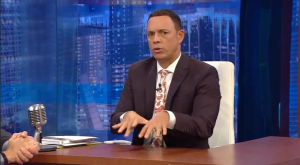 Alexis Valdés ha regresado a la televisión y lo ha hecho en Mira TV.