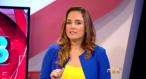 Mariana Carlés durante la emisión de "Noticias 18" en Mira TV
