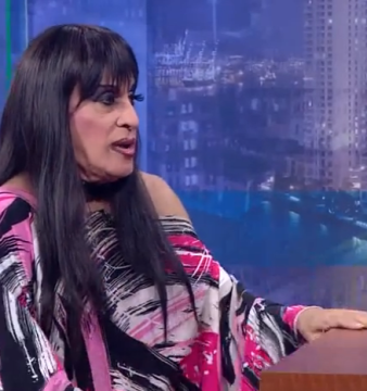 La actriz y cantante Mariloly durante su intervención en "El show de Alexis Valdés".